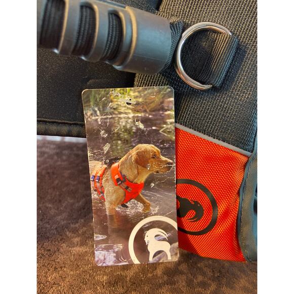 Backcountry dog flotation device/ lifejacket. - Picture 2 of 6